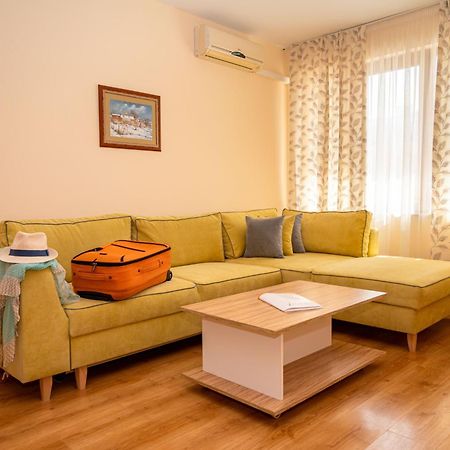 Galeria Holiday Apartments Obzor Zewnętrze zdjęcie