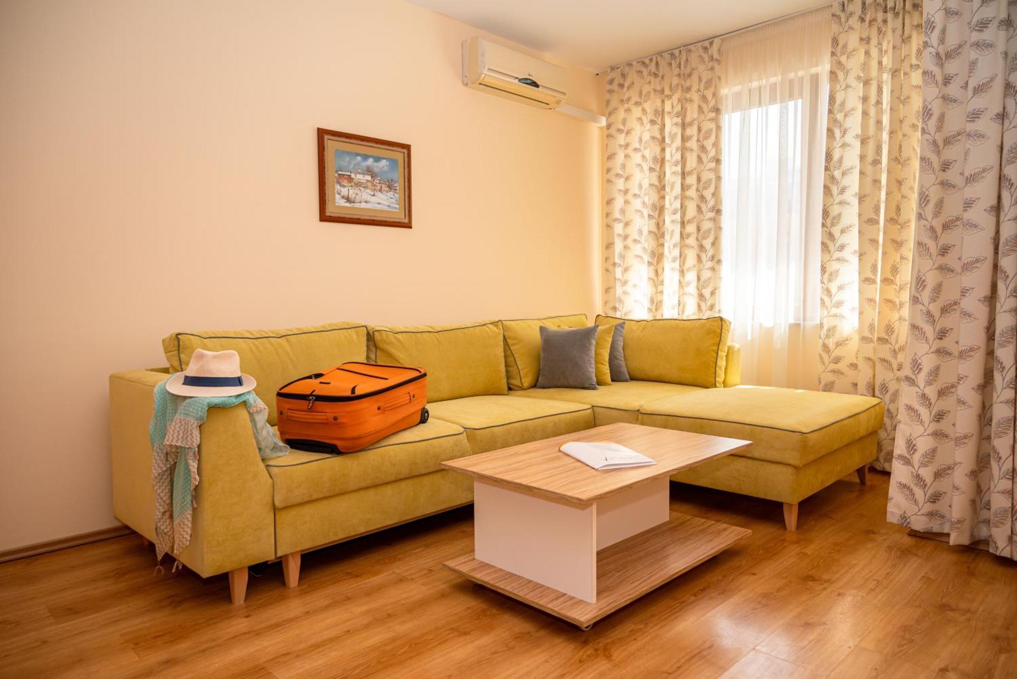 Galeria Holiday Apartments Obzor Zewnętrze zdjęcie